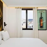 Praktik Vinoteca Отель 3*